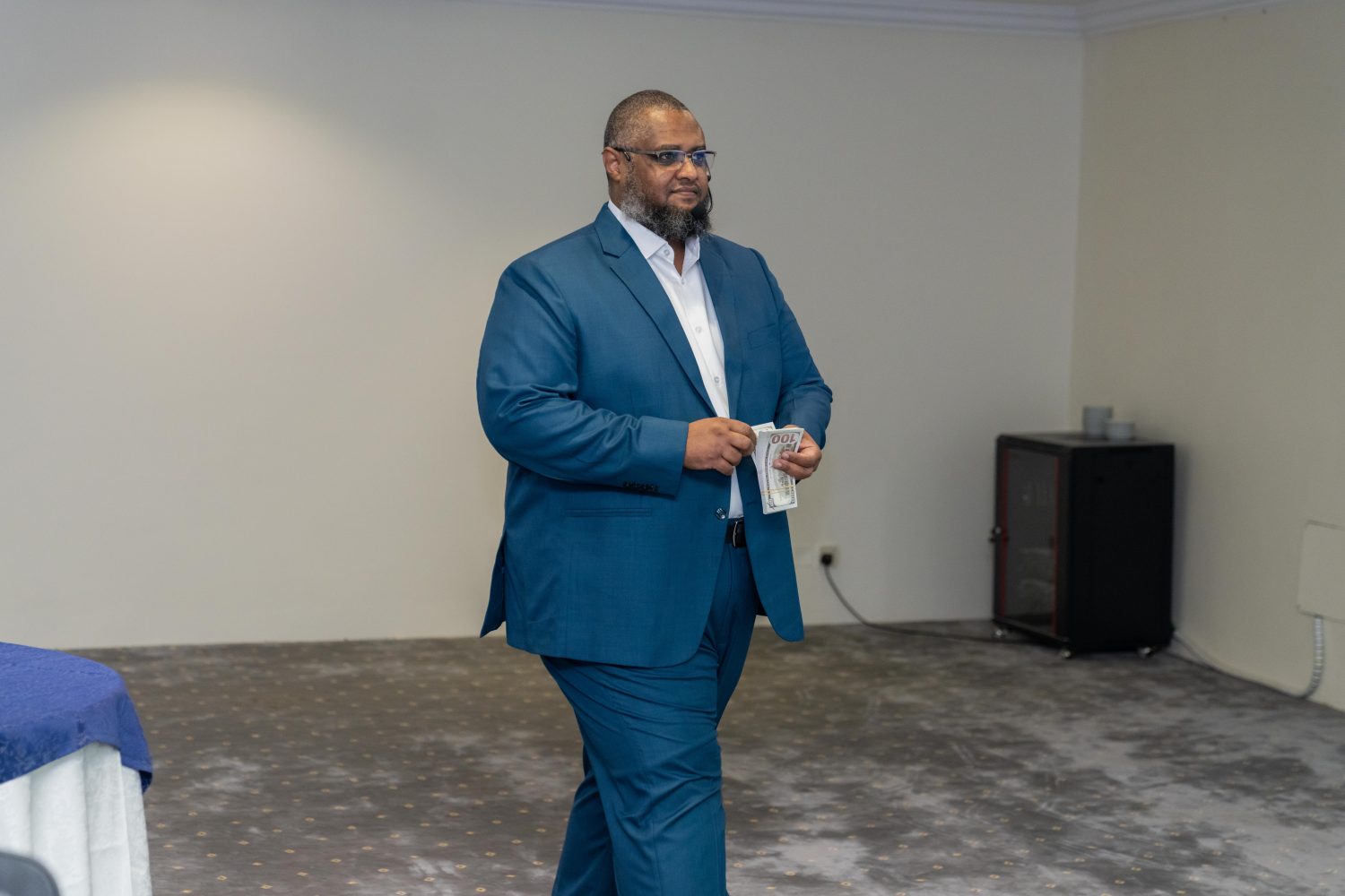 قالب نموذج العمل القابل للنمو